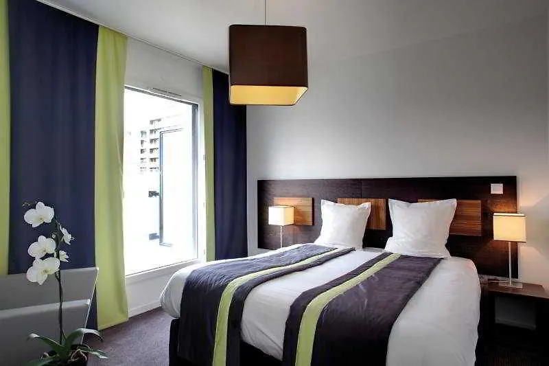 Hotel Residence Lagrange City Les Rives De Seine Courbevoie