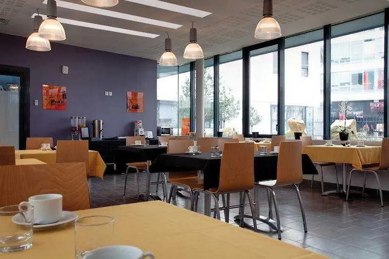 Hotel Residence Lagrange City Les Rives De Seine Courbevoie
